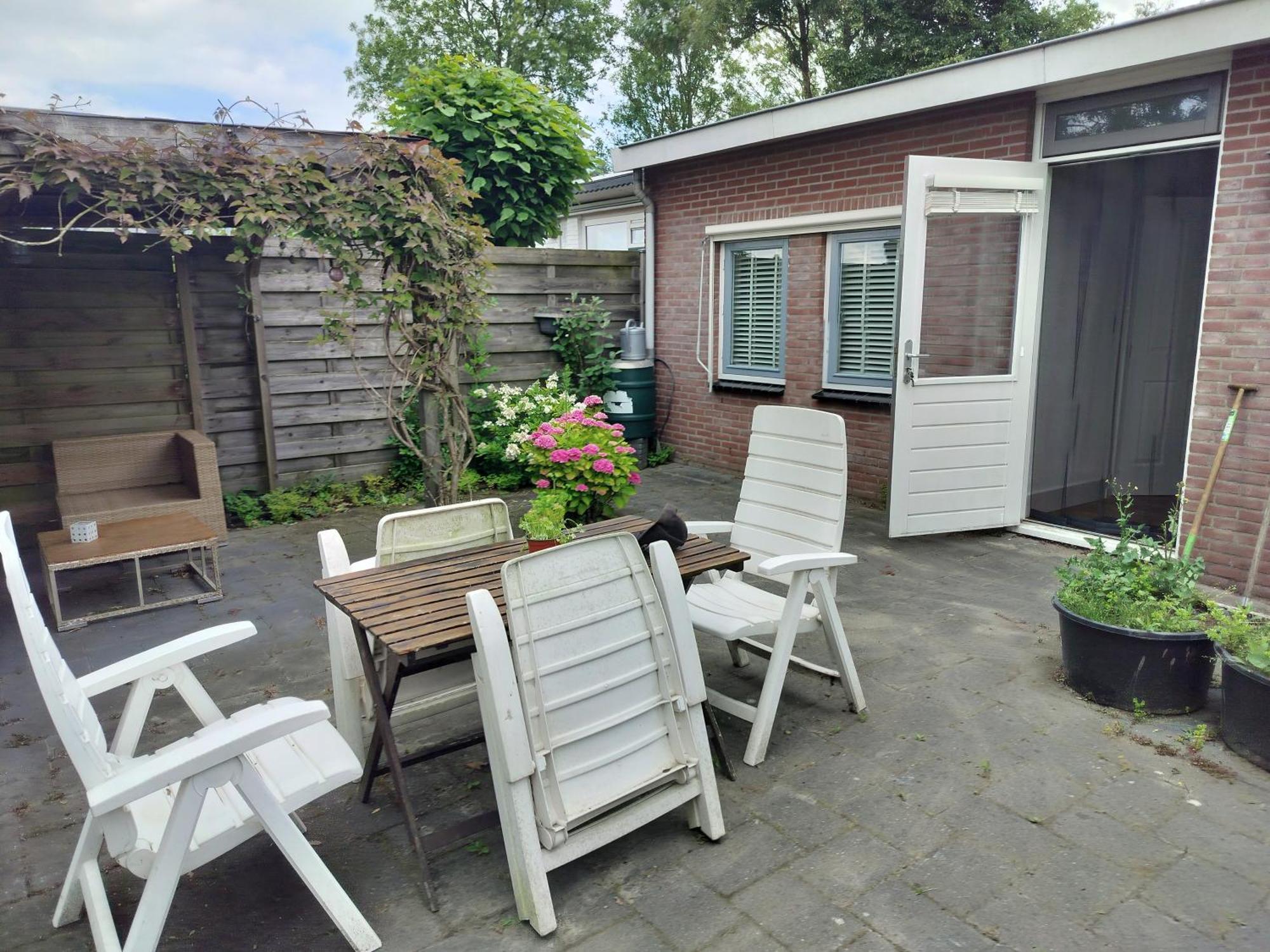 Solstice, quiet cottage in Bruinisse, Zeeland Buitenkant foto